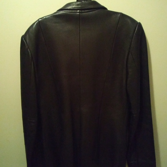 Jones New York Women's Leather Jacket Vintage: Leather is back in! - Picture 5 of 10